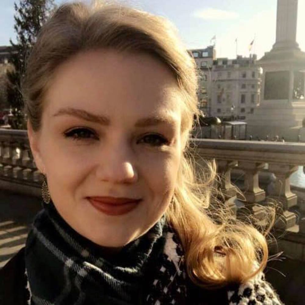 Meet your Posher, Hannah